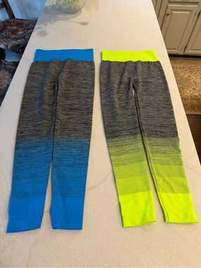 Set of two Seamless Ombre Leggings with Color- Blue & Neon Yellow